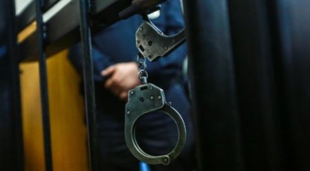 Избили и снимали на камеру: полицейских посадили в Павлодаре