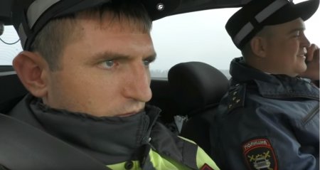 В России водитель заставил полицейских выписать на самих себя протокол