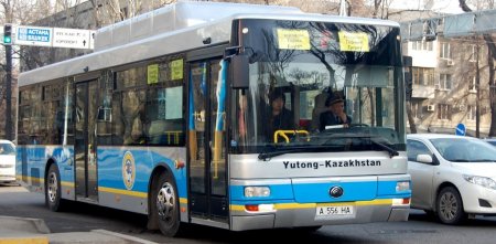 Алматинцев будут штрафовать с помощью автобусов в 2019 году