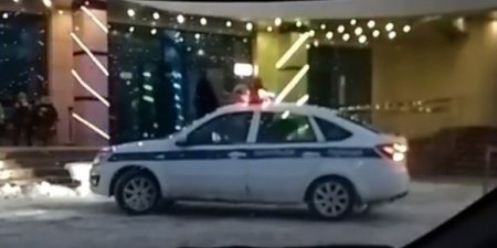 Почему привезли на служебной машине ребенка на елку, объяснили в полиции Павлодара
