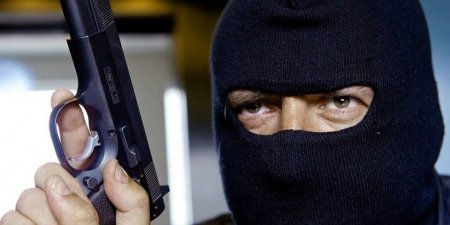 Экс-полицейского осудили за дерзкое ограбление АЗС в Акмолинской области