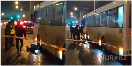 Пассажирский автобус насмерть сбил мужчину в Уральске