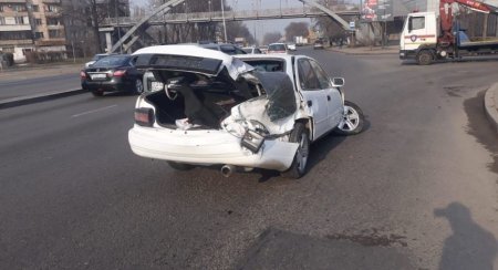 Пять человек пострадали в аварии с Toyota Camry и автобусом в Алматы
