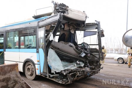Глава МВД рассказал о ходе расследования ДТП с участием автобусов в Нур-Султане