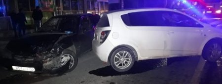 Сбежавшего после лобового столкновения водителя ищет полиция Алматы