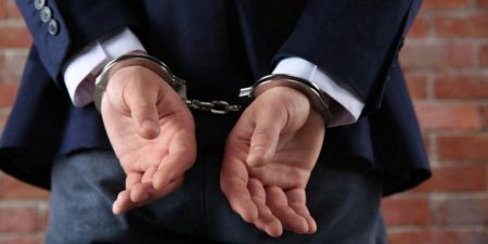 Экс-прокурор приговорен к штрафу в 18 млн тенге за взятку в Караганде