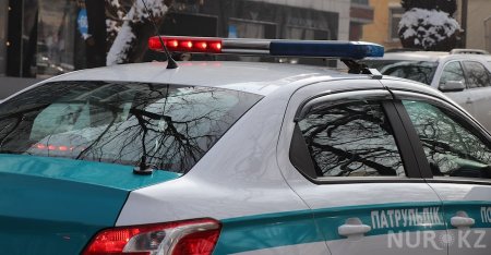 Полицейских из Уральска, устроивших драку в авто, могут уволить