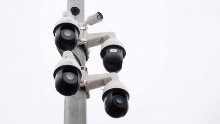 Аким Алматы поручил увеличить количество камер на дорогах