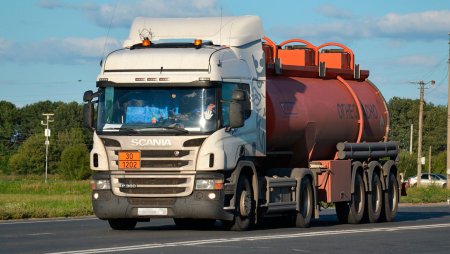 Запрет на вывоз бензина и дизеля готовится ввести Казахстан