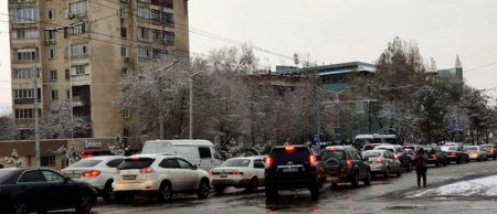 32 аварии произошли в Караганде из-за выпавшего снега