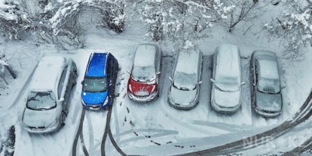 Как не дать автомобилю "замерзнуть" на холоде, рассказал эксперт