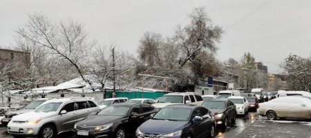 У должников по налогам изымают автомобили в Алматы