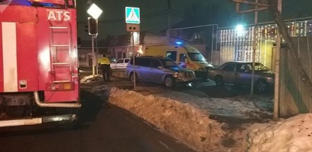 Полицейскую машину протаранили в новогоднюю ночь в Алматы