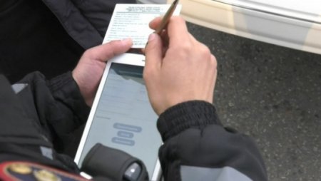 В Шымкенте полицейские сдавали служебные планшеты в ломбард