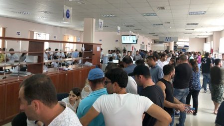В Армении усилили контроль за регистрацией авто на иностранцев