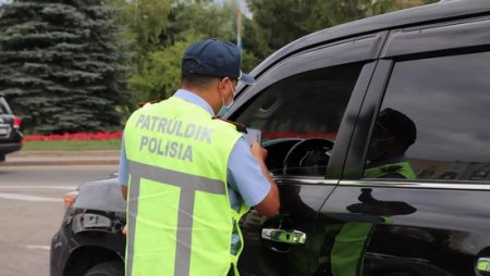 Как полиция ловит нарушителей на дорогах Алматы по новому методу