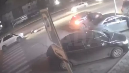 Момент наезда авто на пешехода попал на видео в Актау