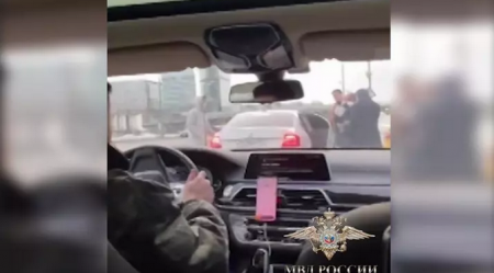 Казахстанские пранкеры угнали дорогую машину таксиста в Москве ради шутки