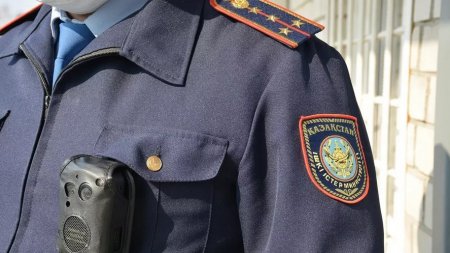 Полицейский из Алматы снял деньги с карты подозреваемого и получил за это срок