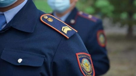 "Нанес знакомому ножевые ранения": полицейского уволили после конфликта в ВКО