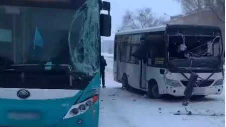 Популярный водитель-тиктокер из Караганды угодил в аварию