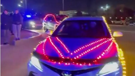 Украсивших авто новогодними гирляндами водителей наказали в Актау