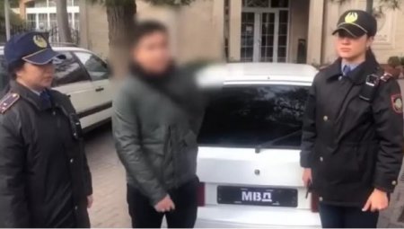 Авто с надписью "МВД" вместо госномера заинтересовало полицейских в Шымкенте